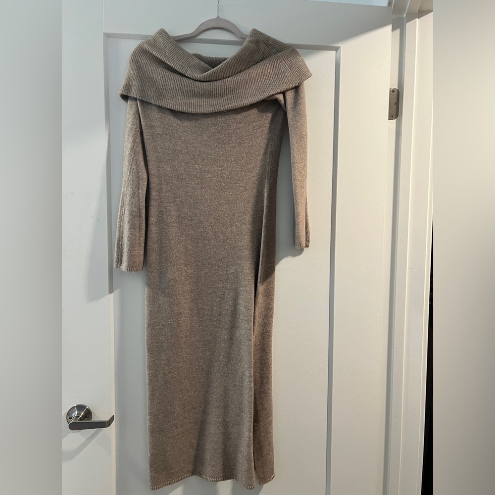 H&M Beige Knit Maxi Dress with Fold-Over Collar